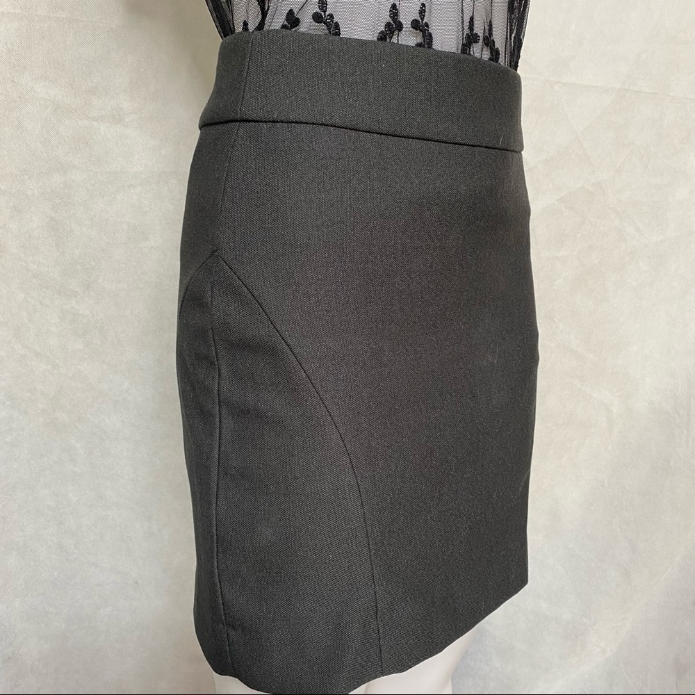 Banana Republic Grey Pencil Mini Business Skirt - Picture 4 of 8